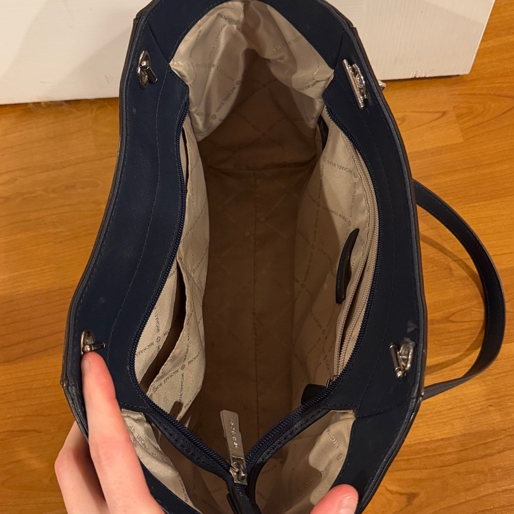 Michael Kors Navy & Silver Tote - Picture 5 of 7